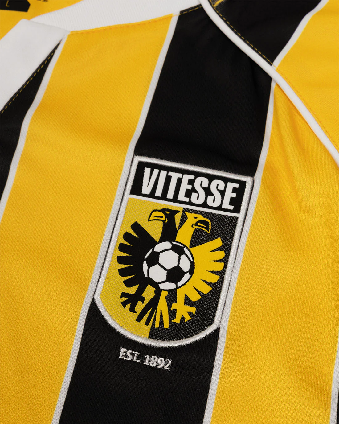 Vitesse Home Shirt 25/26 - Image 5